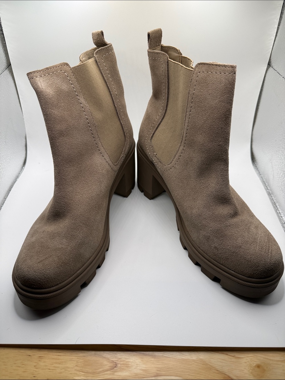 Splendid Taupe Suede Lace-Up Platform Chelsea Boots